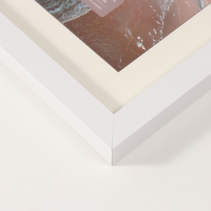 Фоторамка МДФ на 1 фото 13х18 см с паспарту Фоторамка МДФ на 1 фото 13х18 см с паспарту "Феличита" белая 2х23х28 см