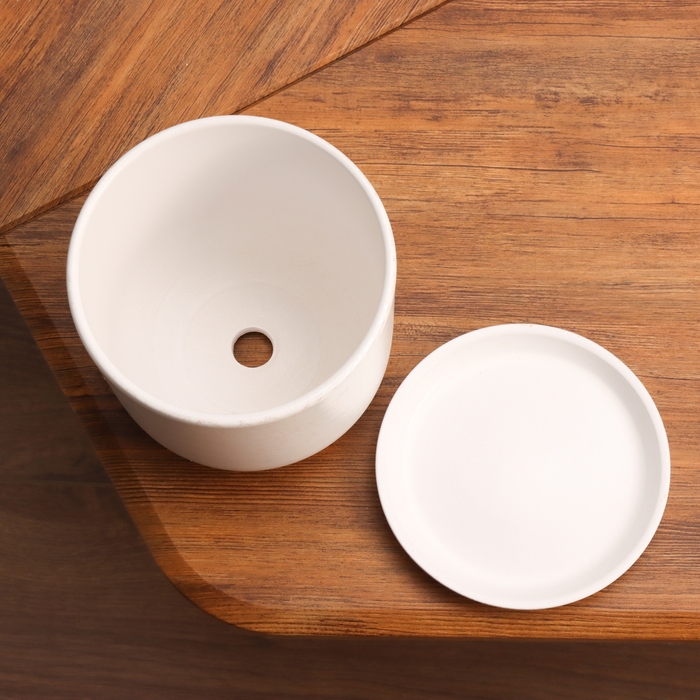 Горшок цветочный Питон белый 1.6 л Горшок цветочный Питон белый 1.6 л