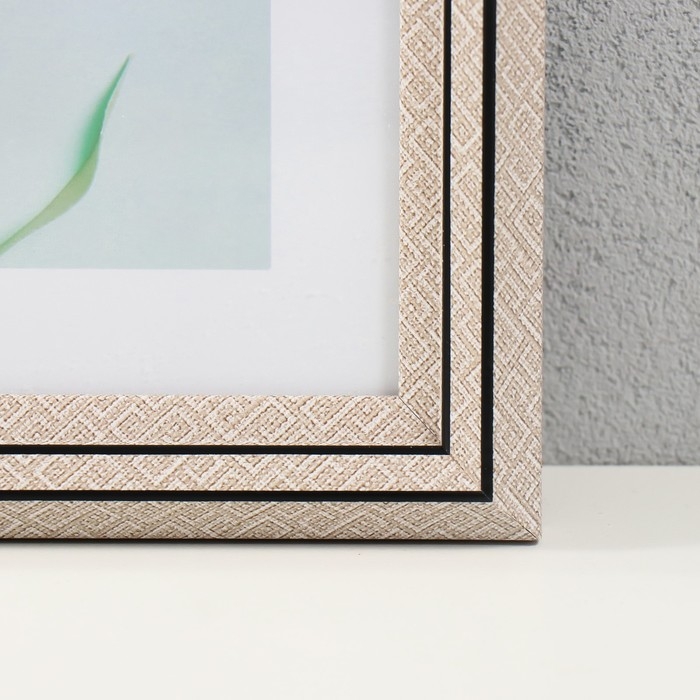Фоторамка пластик 30х40 см "Лестница с ромбами" бежевая 2х33х43 см