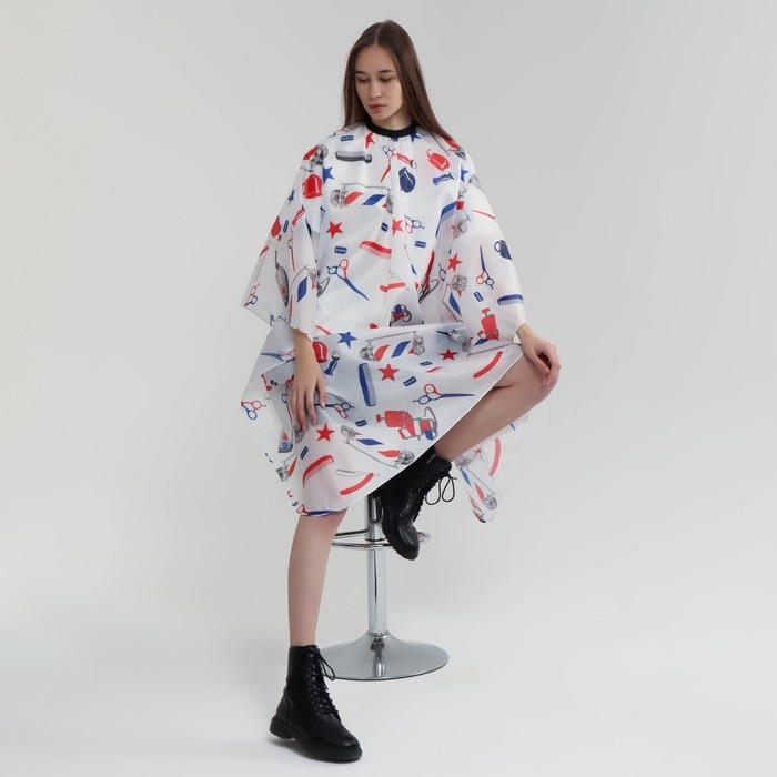 Пеньюар парикмахерский, цвет белый/синий/красный Пеньюар парикмахерский, цвет белый/синий/красный