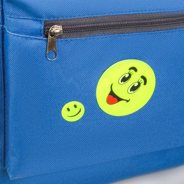 Светоотражающие наклейки «Смайлики», d=7.5/5.5/2 см, 11 шт. на листе, жёлтые Светоотражающие наклейки «Смайлики», d=7.5/5.5/2 см, 11 шт. на листе, жёлтые