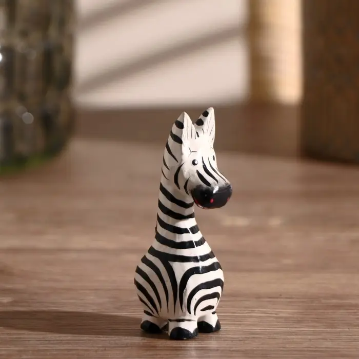 Сувенир дерево  Сувенир дерево "Зебра Мироша" 7х2,5х3 см