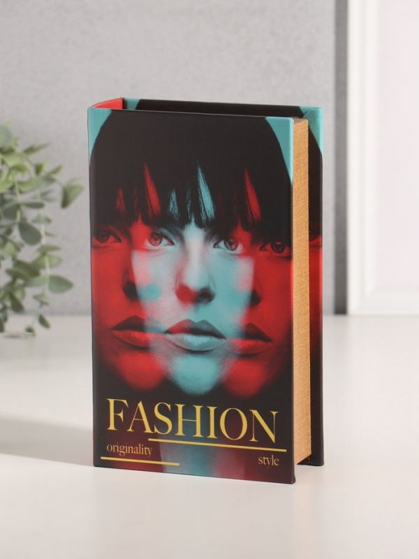 Сейф-книга дерево кожзам  Сейф-книга дерево кожзам "Мода. Оригинальность. Стиль" 21х13х5 см
