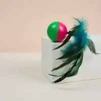 VETTA Игрушка для домашних животных, пластмасса, перья, 5,5х8 см