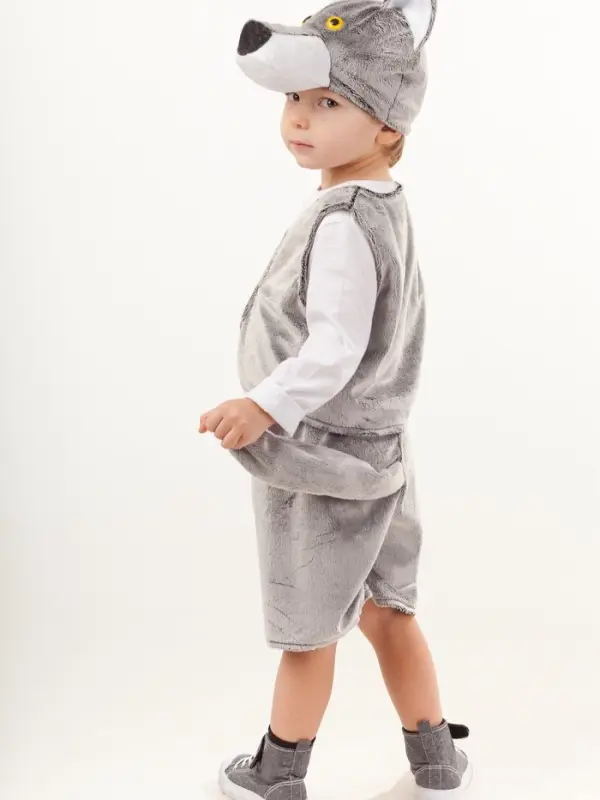 Карнавальный костюм  Карнавальный костюм "Волченок Фомка" (жилет, шорты,шапка) размер 110-56