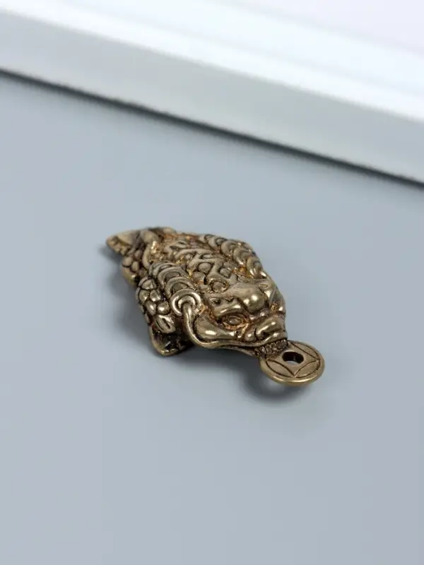 Сувенир латунь "Денежная жаба с монетой" набор 2 шт 1,9х3,4 см