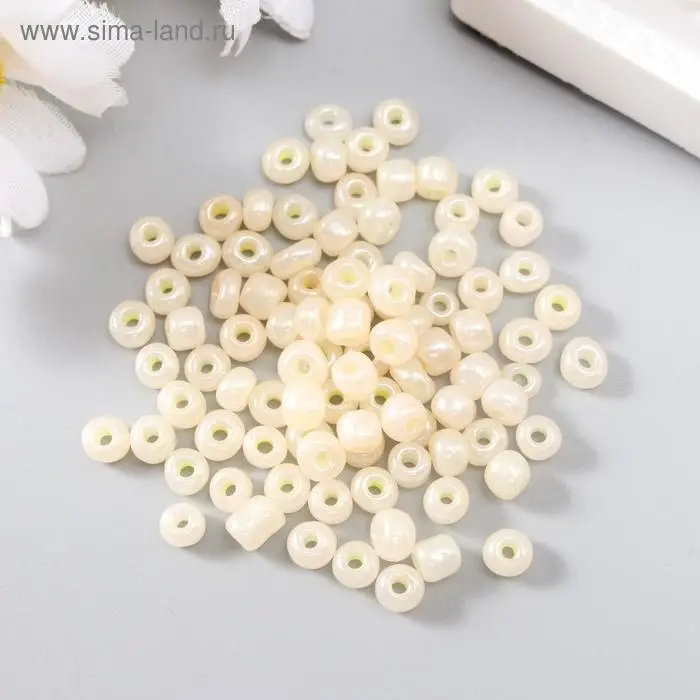 Бисер круглый 6/0  Бисер круглый 6/0 "Жемчужный" 20 гр