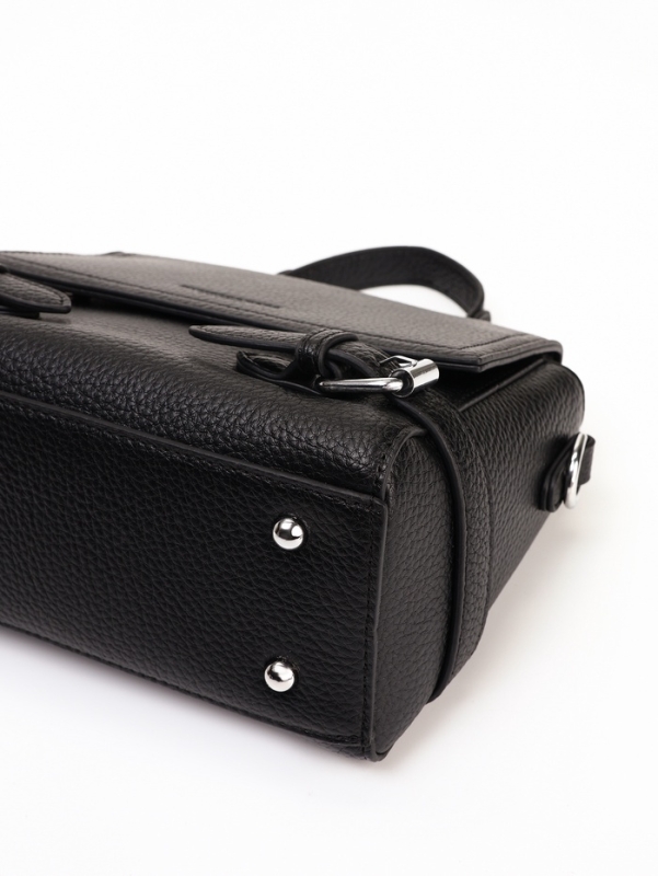 Сумка женская, 22*11*17, отд на молнии, длин ремень, черный Сумка женская, 22*11*17, отд на молнии, длин ремень, черный