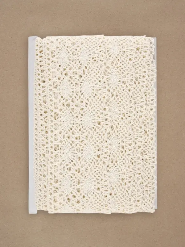 Кружево вязаное, 70 мм, 10&plusmn;1 м, бежевое