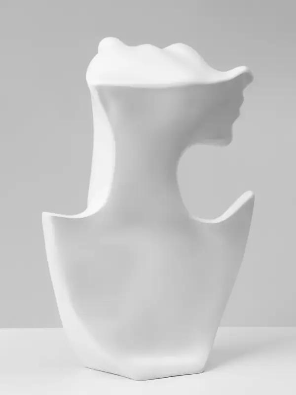 Бюст для украшений &laquo;QF. Половина лица&raquo;, отверстие под серьгу, 18&times;5&times;26 см, белый