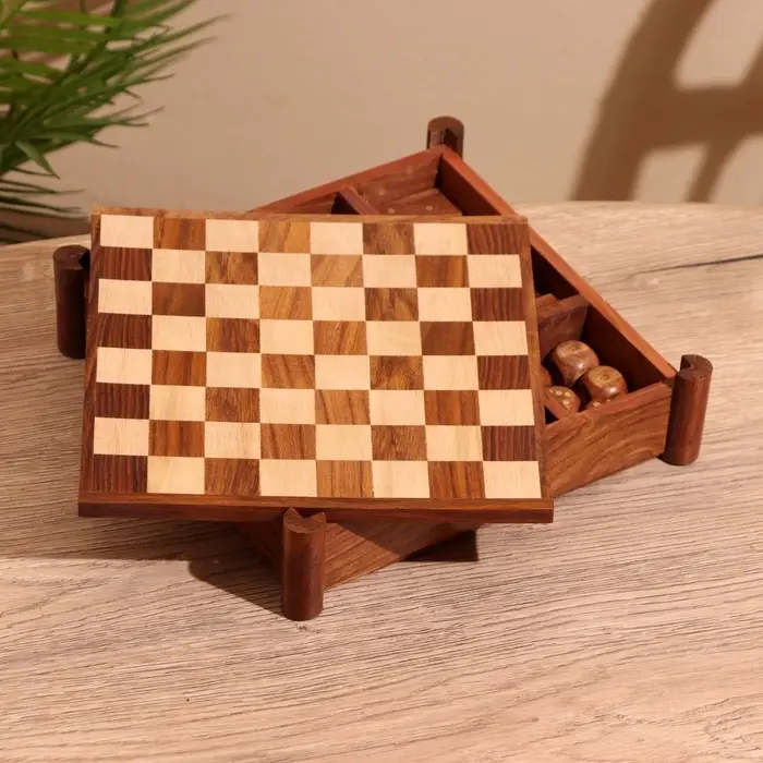 Игра настольная 3 в 1, шахматы, домино, кубики, доска 20&times;20 см, дерево шишам