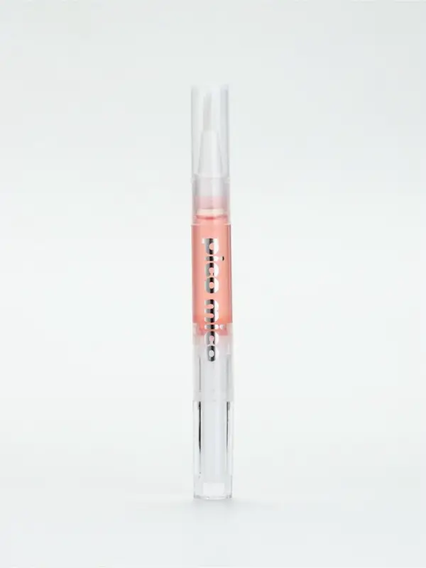 Масло для кутикулы в карандаше, 2 гр, с ароматом клубники