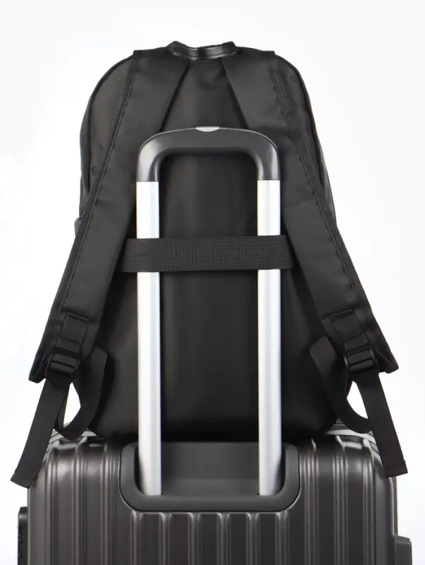 Рюкзак школьный, однотонный, USB, 1 отделение, 3 кармана, 30&times;15&times;45 см, чёрный