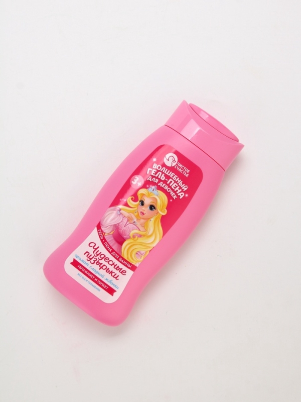 Набор детский  Набор детский "Мечты принцессы", гель-пена 250 мл, мочалка