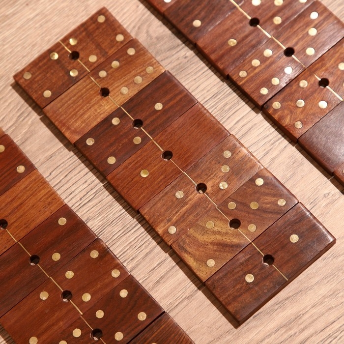 Игра настольная  Игра настольная "Домино" 11х11х27 см, манговое дерево