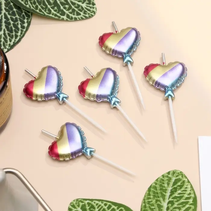 Свечи для торта 5 шт. &laquo;Воздушный шарик. Сердца&raquo;, разноцветные