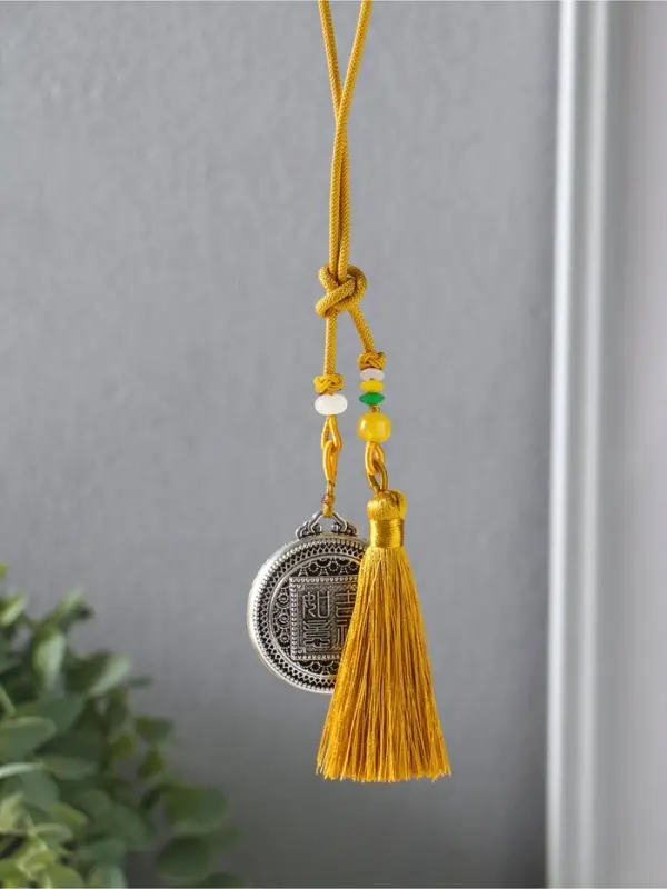 Подвеска металл, текстиль &laquo;Слон в круге, с кисточкой&raquo;, золотистый с серебром, 1.5&times;5.2&times;14 см