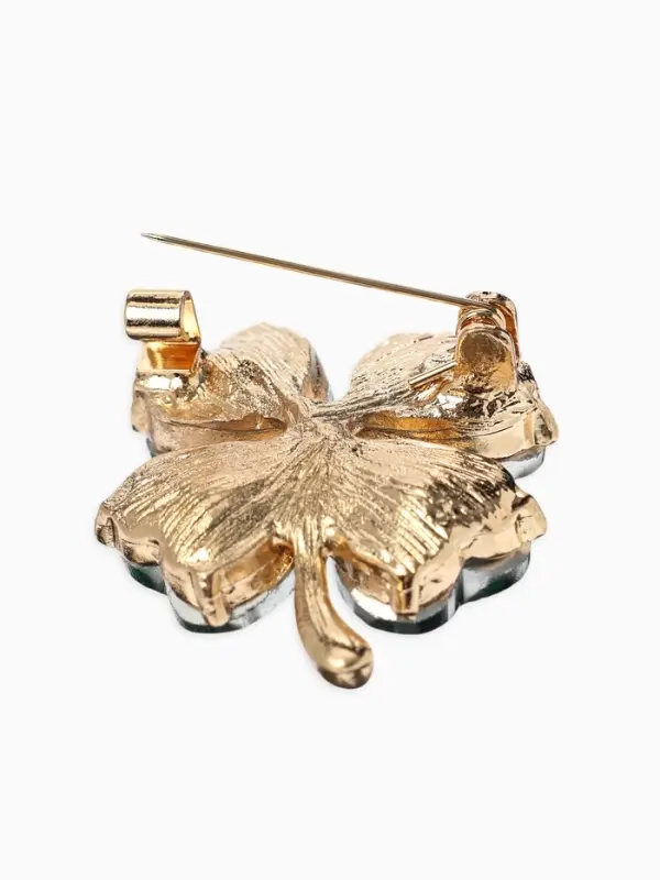 Брошь &laquo;Клевер&raquo;, цвет изумрудный в золоте