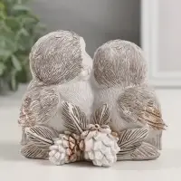 Фигурка полистоун &laquo;Нежные совушки с букетом шишек&raquo;, 11.5&times;9.5&times;9 см