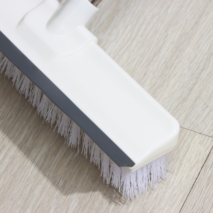 Щётка для подметания пола с водосгоном Доляна, черенок из нержавеющей стали, 28×6,5×117 см Щётка для подметания пола с водосгоном Доляна, черенок из нержавеющей стали, 28×6,5×117 см