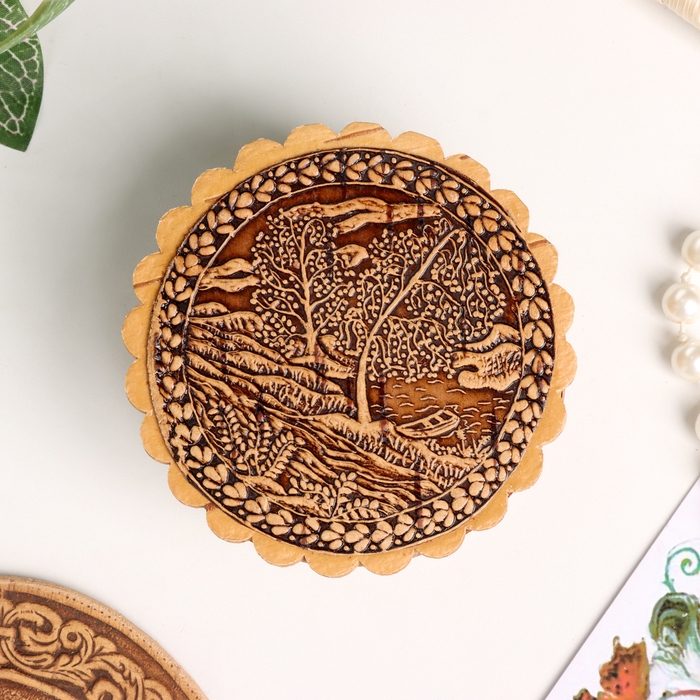 Шкатулка  Шкатулка "Берёзки у реки", 70 х 35 мм, береста