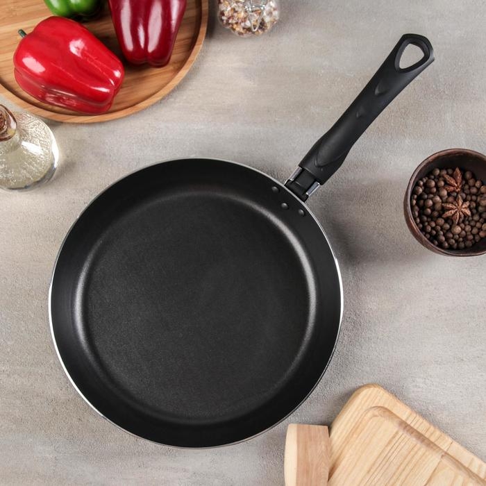 Сковорода Consul, d=26 см, пластиковая ручка, стеклянная крышка, антипригарное покрытие, цвет чёрный Сковорода Consul, d=26 см, пластиковая ручка, стеклянная крышка, антипригарное покрытие, цвет чёрный