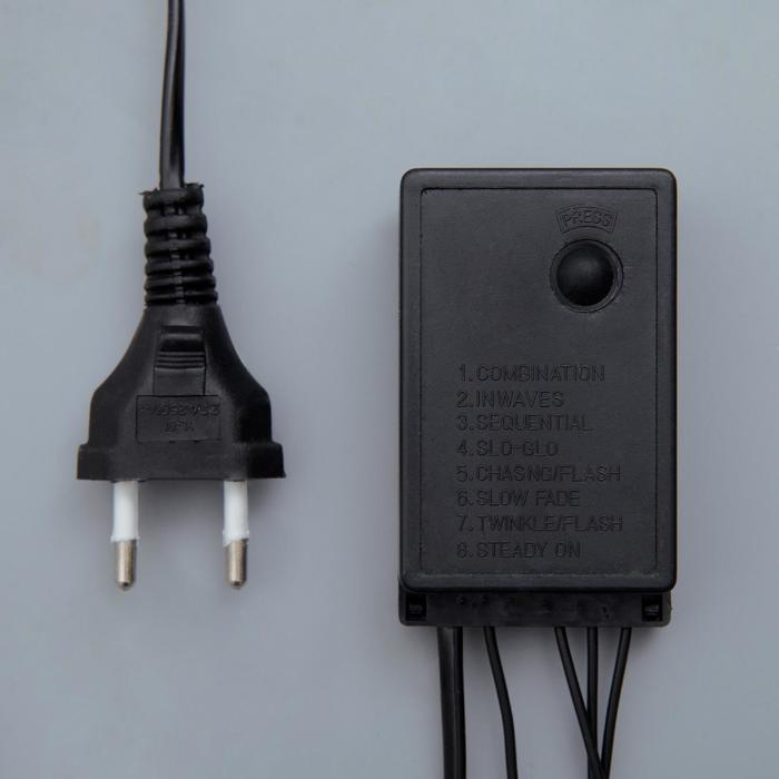 Гирлянда «Бахрома» 4 × 0.6 м, IP44, тёмная нить, 180 LED, свечение красное, 8 режимов, 220 В Гирлянда «Бахрома» 4 × 0.6 м, IP44, тёмная нить, 180 LED, свечение красное, 8 режимов, 220 В