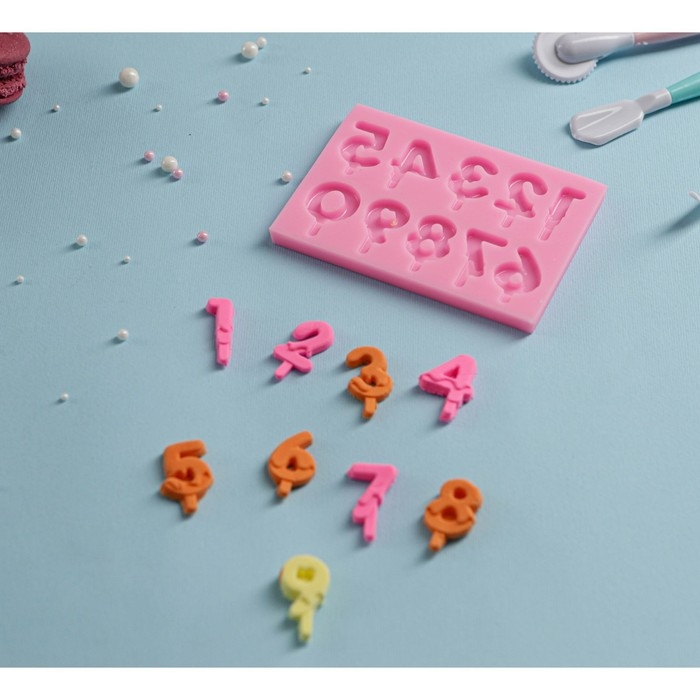 Молд «Цифры для торта», силикон, 9,5×6,5×0,4 см, цвет МИКС Молд «Цифры для торта», силикон, 9,5×6,5×0,4 см, цвет МИКС