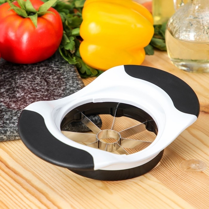 Яблокорезка Magistro Vegan pro, 18,5×12×4 см, цвет чёрно - белый Яблокорезка Magistro Vegan pro, 18,5×12×4 см, цвет чёрно - белый