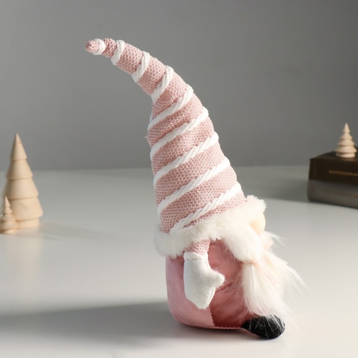 Кукла интерьерная Кукла интерьерная "Бабусечка в розовом колпаке, с сердцем" 15х10х38 см