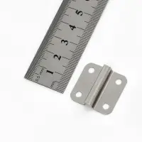 Крепление сетки к стене 2.5&times;2.7&times;0.65 см, цвет хром