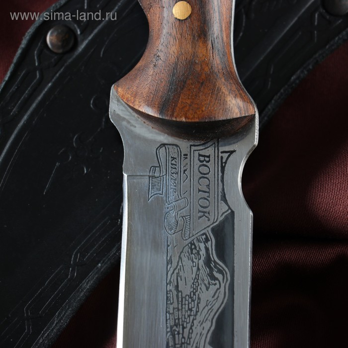 Нож кавказский, туристический Нож кавказский, туристический "Восток" с ножнами, сталь - 40х13, рукоять - орех, 14 см