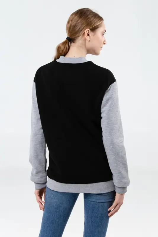 Бомбер College молочный, размер M