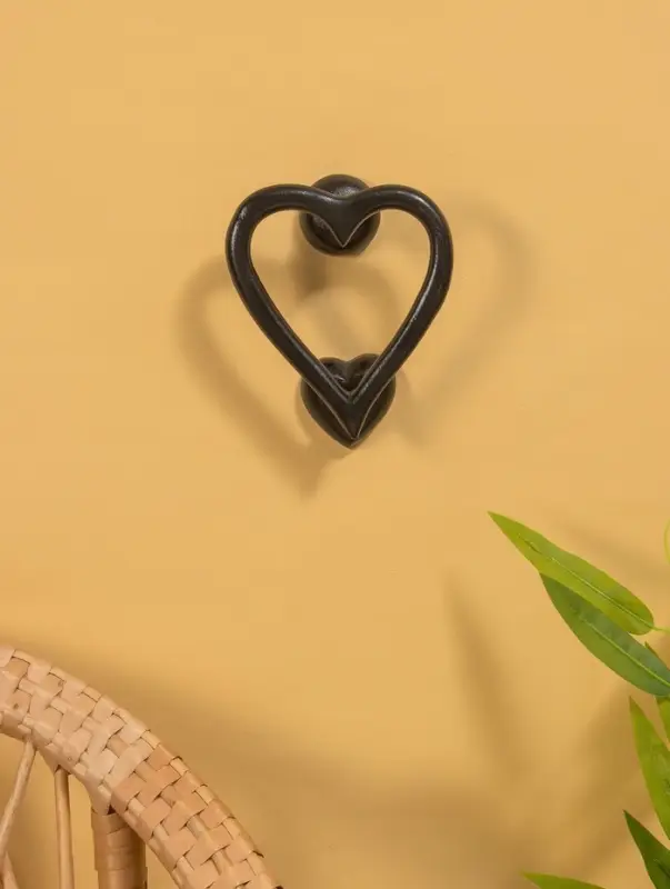 Дверной молоток "Сердце" 12х11 см