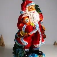 Фигура "Дед мороз" 52х32х26,5 см, красный Фигура "Дед мороз" 52х32х26,5 см, красный