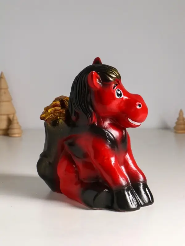 Копилка "Огненный конь с деньгами" 21 см, красный