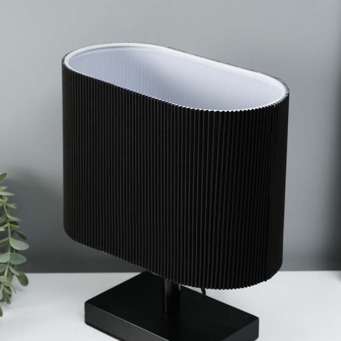 Светильник настольный Светильник настольный "Консул" 1х40Вт Е27 черный 25х13х29см