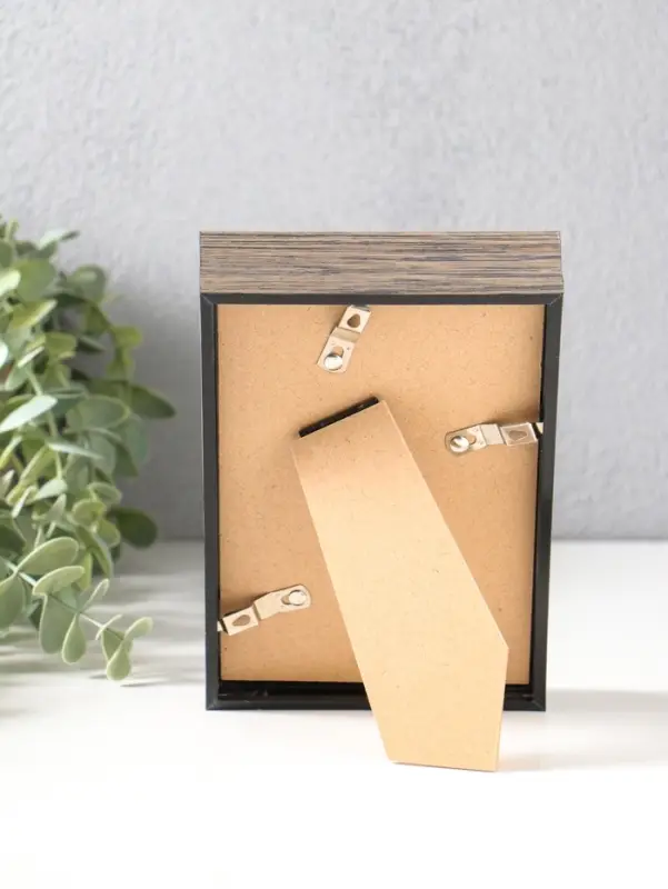 Фоторамка пластик 10х15 см "Ламберто" бежево-чёрный с золотом 16х11х3,5 см