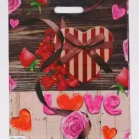 Пакет "Сердечки, полиэтиленовый с вырубной ручкой 38х47 см, 60 мкм Пакет "Сердечки, полиэтиленовый с вырубной ручкой 38х47 см, 60 мкм