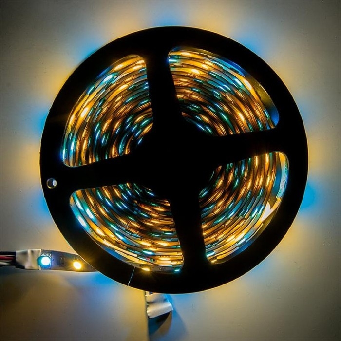 Светодиодная лента General, 12В, SMD5050, 5 м, IP20, 14.4Вт/м, 60 LED/м, RGB+3000К Светодиодная лента General, 12В, SMD5050, 5 м, IP20, 14.4Вт/м, 60 LED/м, RGB+3000К