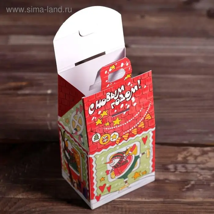 Подарочная коробка «Домик снеговиков», 9.1×7×15.7 см Подарочная коробка «Домик снеговиков», 9.1×7×15.7 см