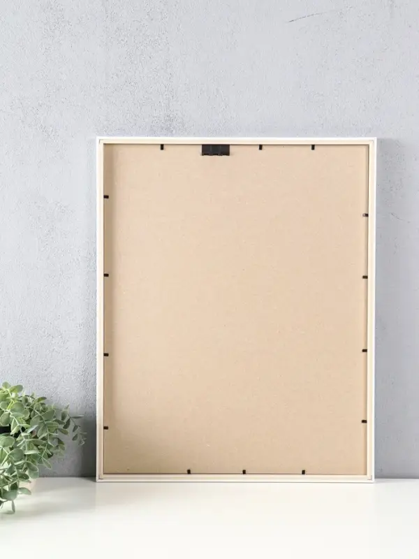 Фоторамка для картины, постера, вышивки 40х50 см (пластиковый экран)