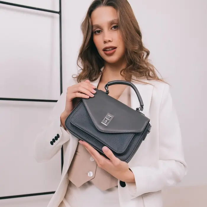 Сумка женская мессенджер TEXTURA на клапане, 24&times;7&times;16 см, тёмно-серая