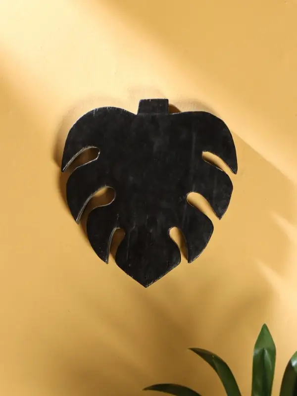 Панно  Панно "Лист" дерево 12х13х1 см, цв. коричневый