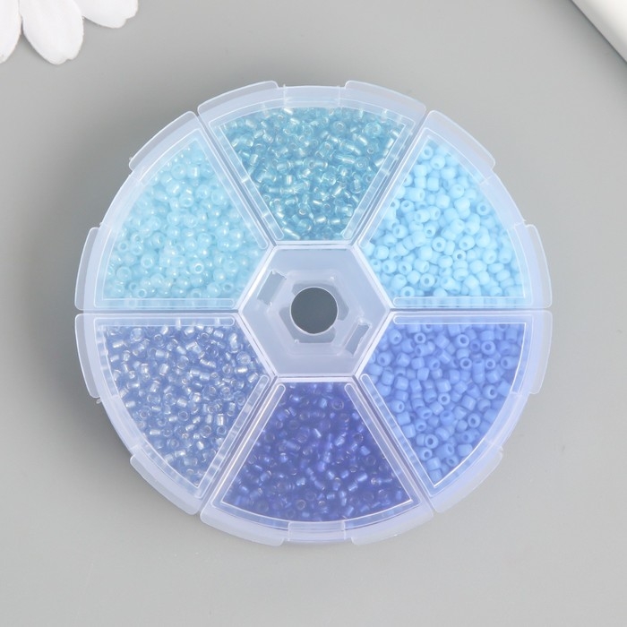 Бисер стекло 8/0 (3 мм) в шкатулке  Бисер стекло 8/0 (3 мм) в шкатулке "Синий" 6 цветов х 10  гр 8х8х2 см