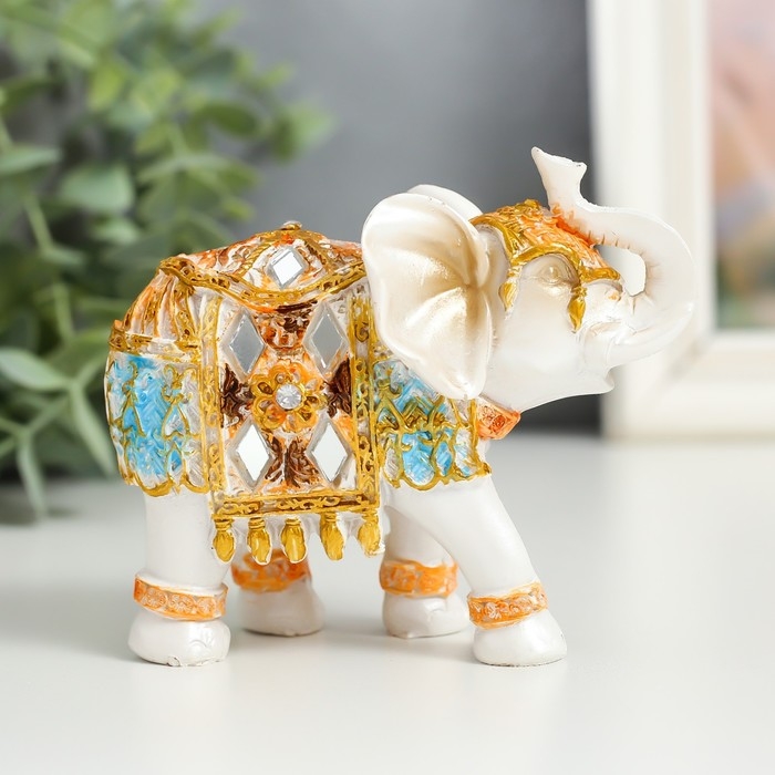 Сувенир полистоун Сувенир полистоун "Белый слон в золотой попоне с синими вставками" МИКС 9,5х5х7 см
