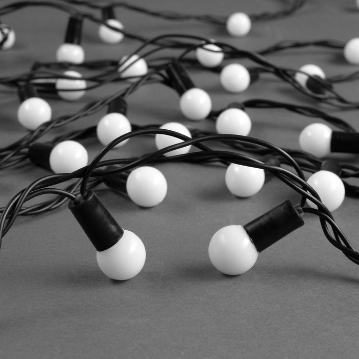 Гирлянда «Нить» 10 м с насадками «Шарики 1.5 см», IP44, тёмная нить, 100 LED, свечение мульти (RG/RB), мигание, 220 В Гирлянда «Нить» 10 м с насадками «Шарики 1.5 см», IP44, тёмная нить, 100 LED, свечение мульти (RG/RB), мигание, 220 В