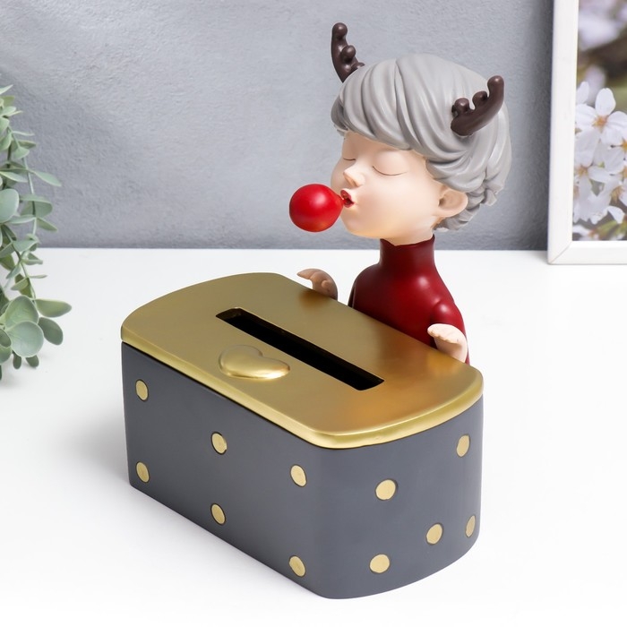 Сувенир полистоун салфетница  Сувенир полистоун салфетница "Девочка с оленьими рожками с красным пузырём" 22х26х19 см