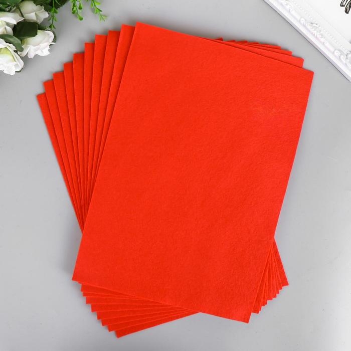 Фетр мягкий 1 мм Фетр мягкий 1 мм "Алый" набор 10 листов формат А4