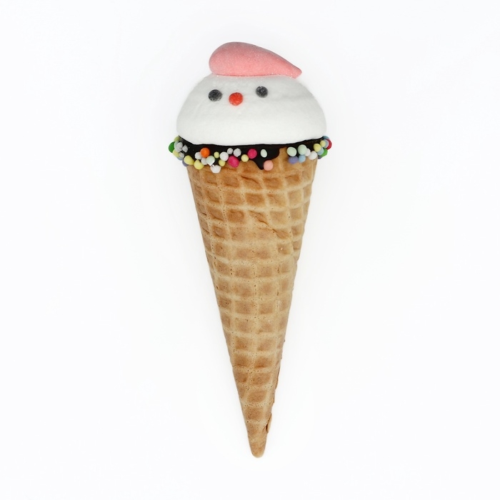 Маршмэллоу в вафельном рожке (Новый год), 25 г Маршмэллоу в вафельном рожке (Новый год), 25 г